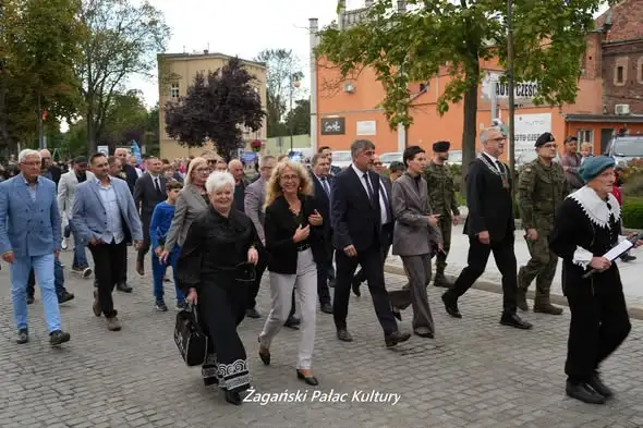 30. Jarmark Świętego Michała w Żaganiu – korowód otworzył pierwszydzień