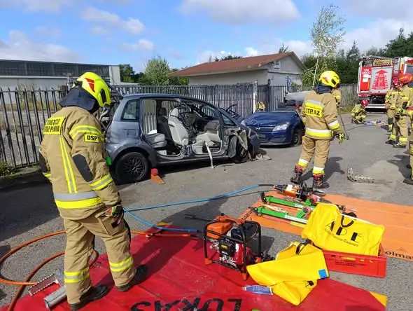 Strażacy z OSP Iłowa doskonalili ratownictwo techniczne na warsztatach w Tomaszowie