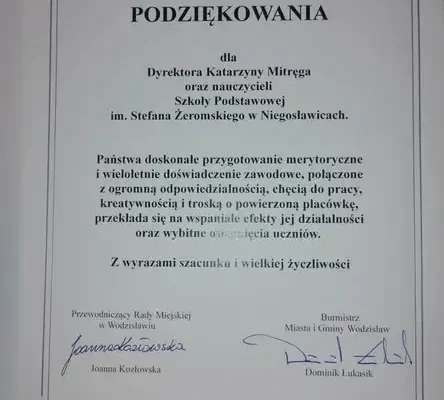 Uczniowie z Wodzisławia odebrali stypendia Burmistrza za wyniki w nauce