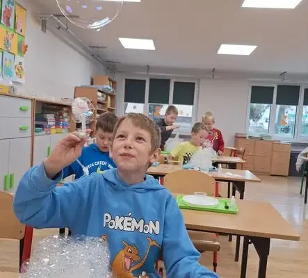 Kraina Eksperymentów w Brzeźnicy – naukowa magia dla najmłodszych