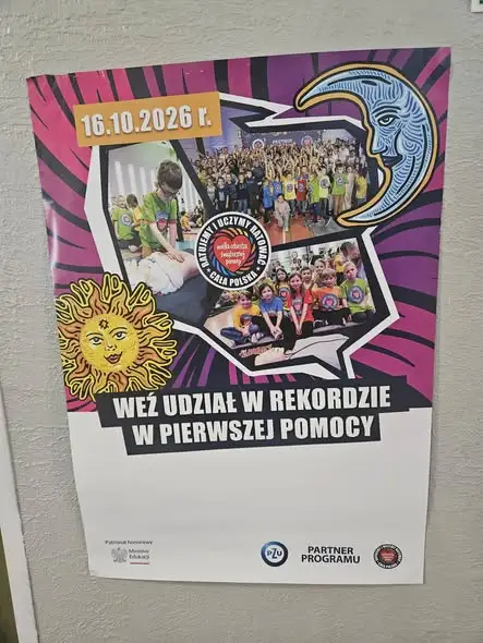 Uczniowie ze Żgania uczyli się ratować życie – rekord w pierwszej pomocy