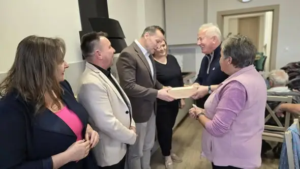 Tydzień Seniora w Gminie Żagań zakończony symbolicznym przekazaniem kluczy