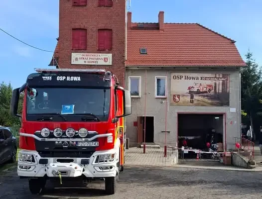 Kościelna Wieś: zderzenie dwóch samochodów osobowych — alarm OSP